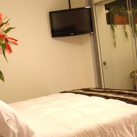 Hostal Media Luna Trujillo Pokój zdjęcie