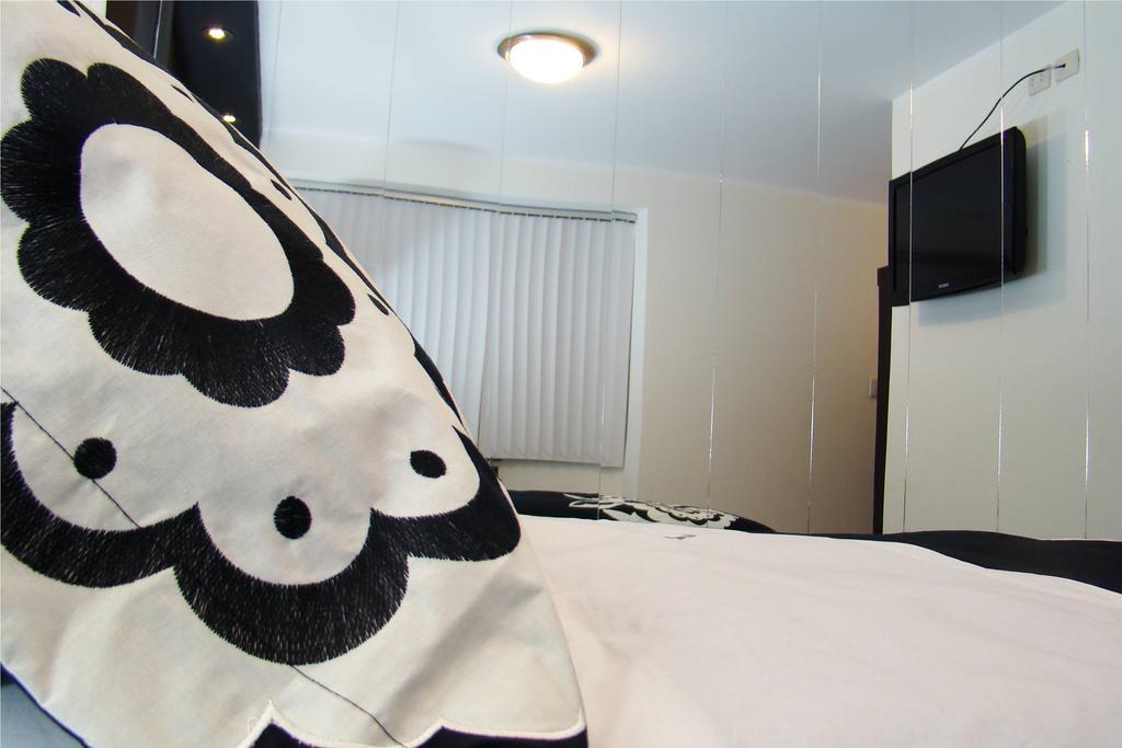 Hostal Media Luna Trujillo Zewnętrze zdjęcie